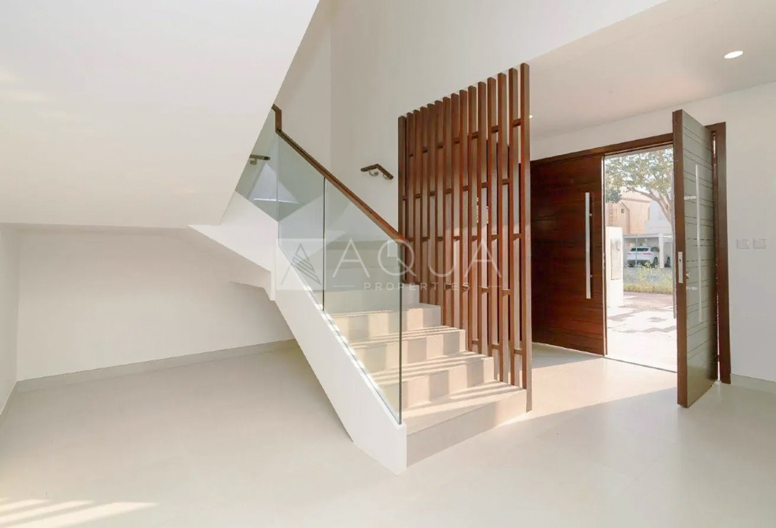 READY TO MOVE | GOOD LOCATION | NEW