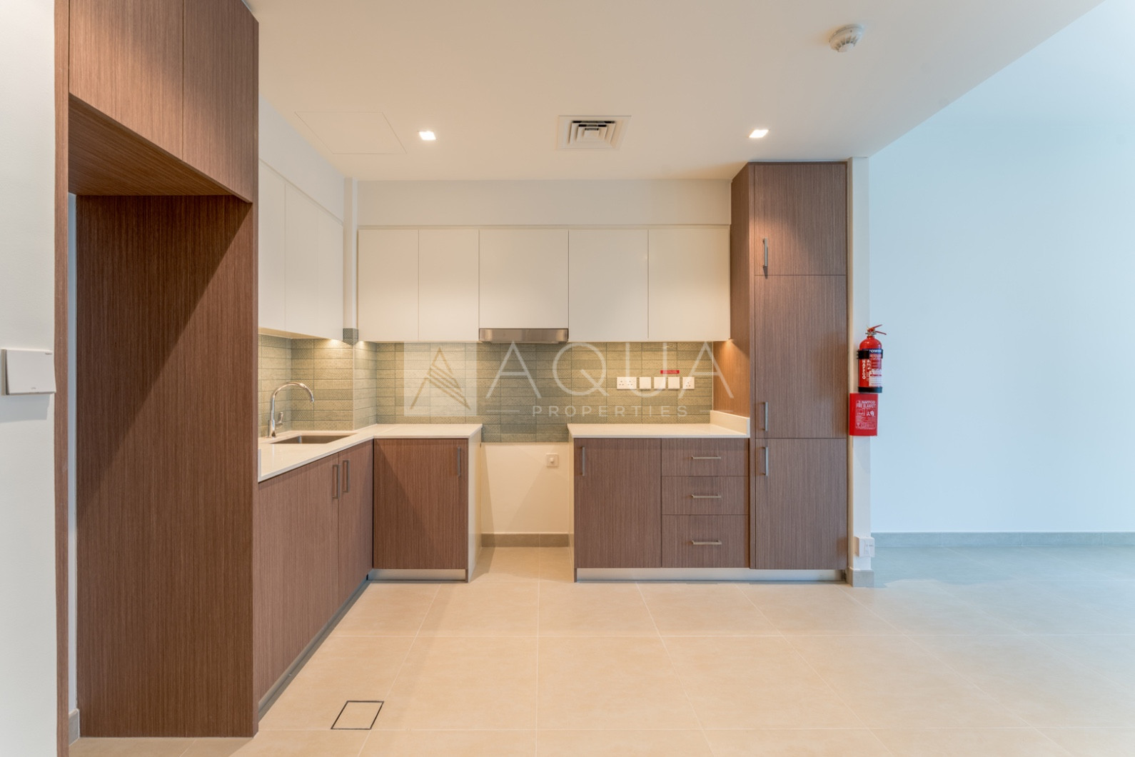 Waterfront l Spacious l Brand New       