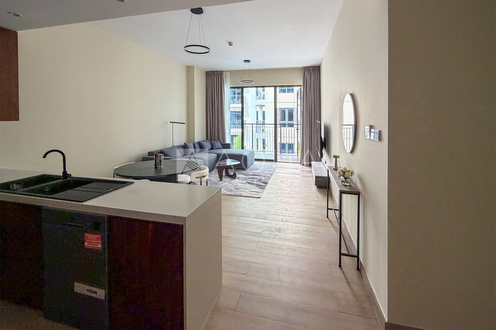 Beautiful 2 Beds with Sea View          