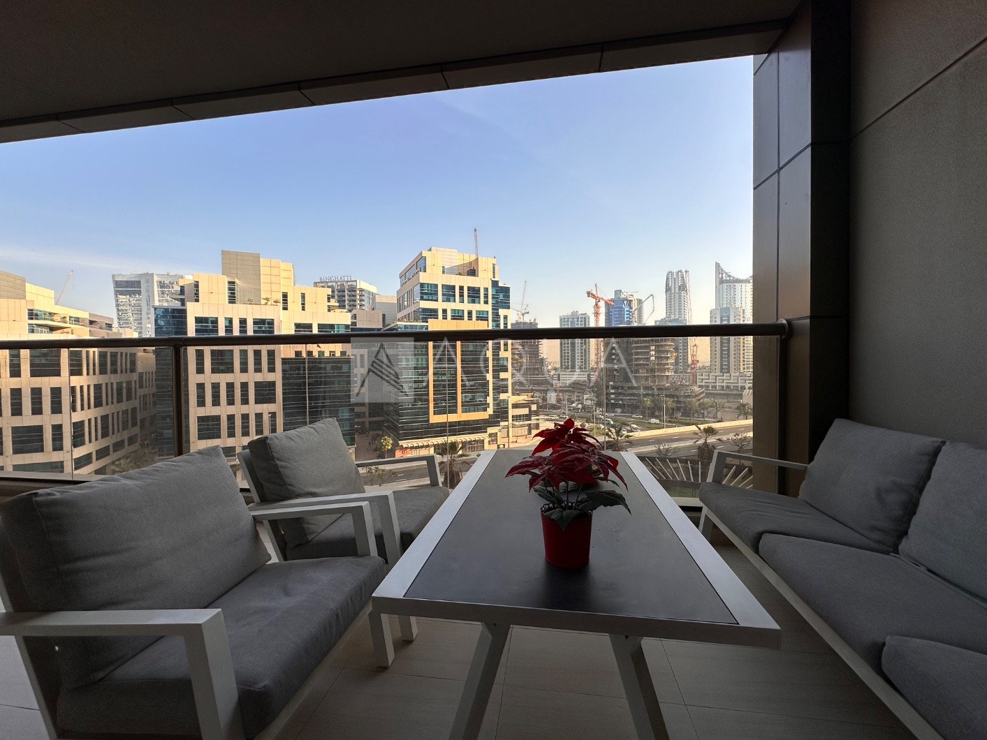 Fully Furnished | Canal View | 4 Cheques