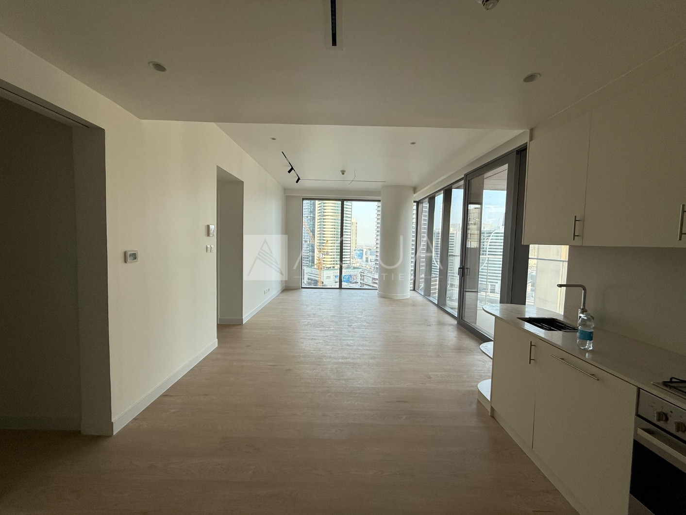 Vacant | Unfurnished | Low Floor I Community View