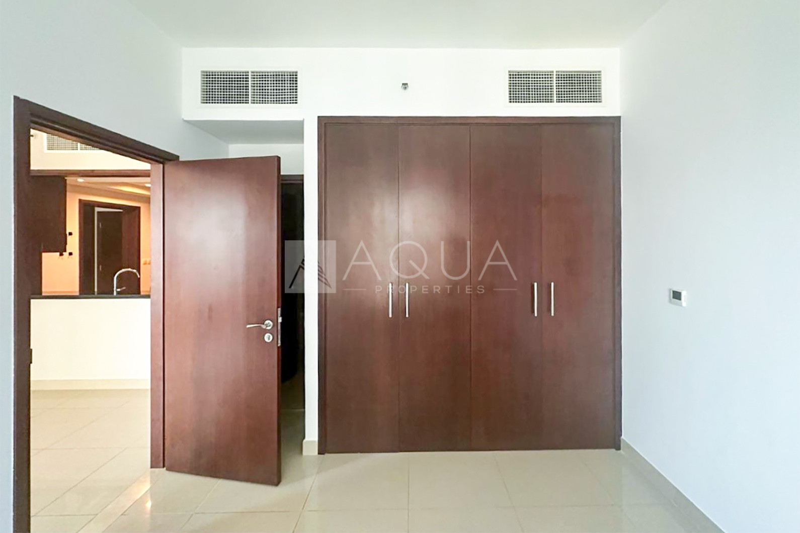 High Floor | Fountain & Skyline View | Spacious Layout