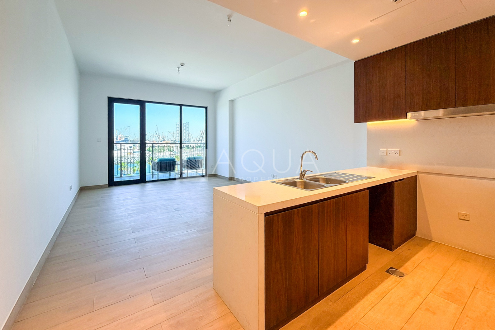 Stunning Full Sea Views | Resident Beach