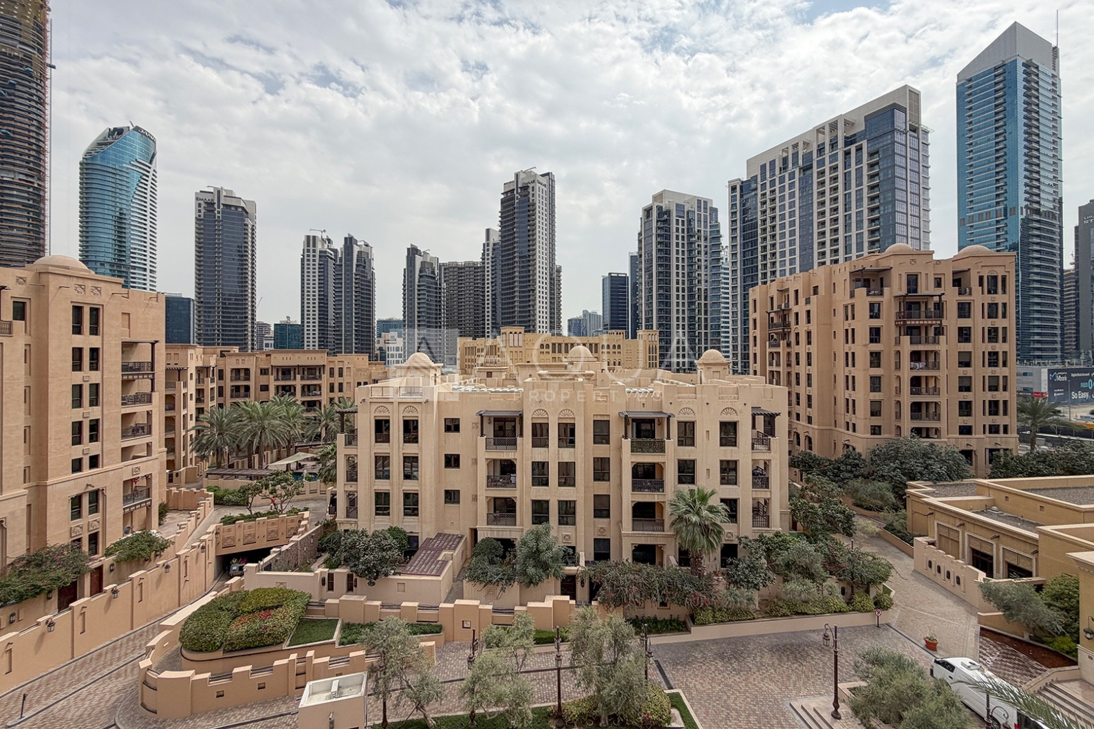 1+ Study | Spacious Layout | Up to 4 Chqs