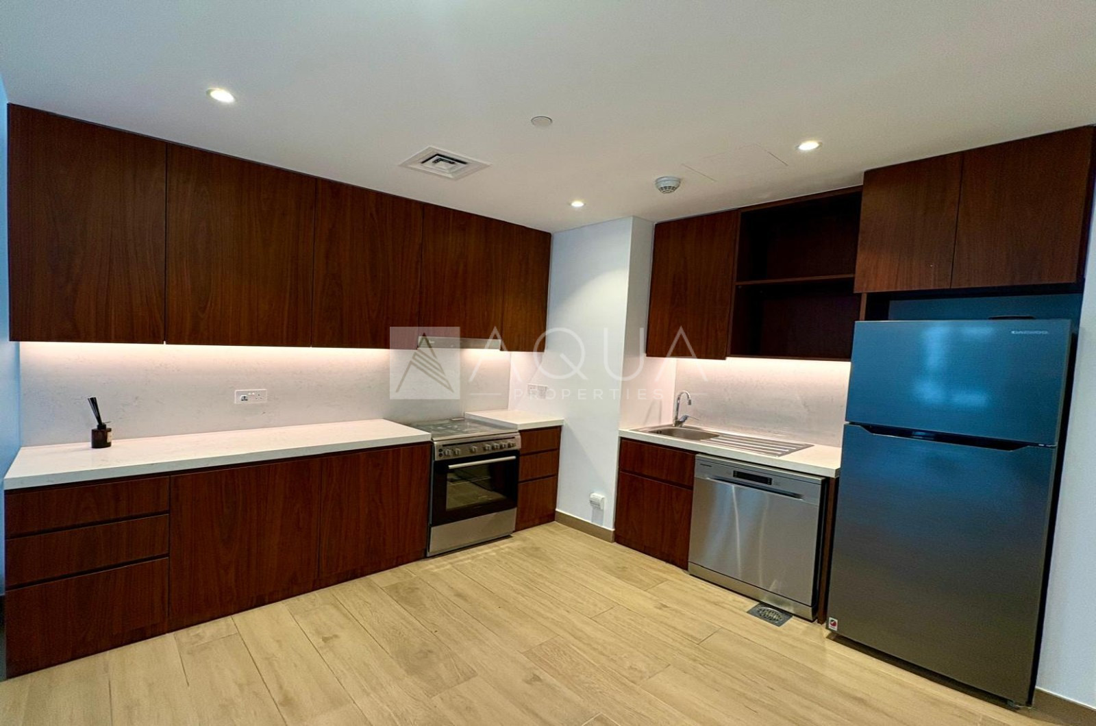 Stylish 1BR Garden & Sea Views La Sirene