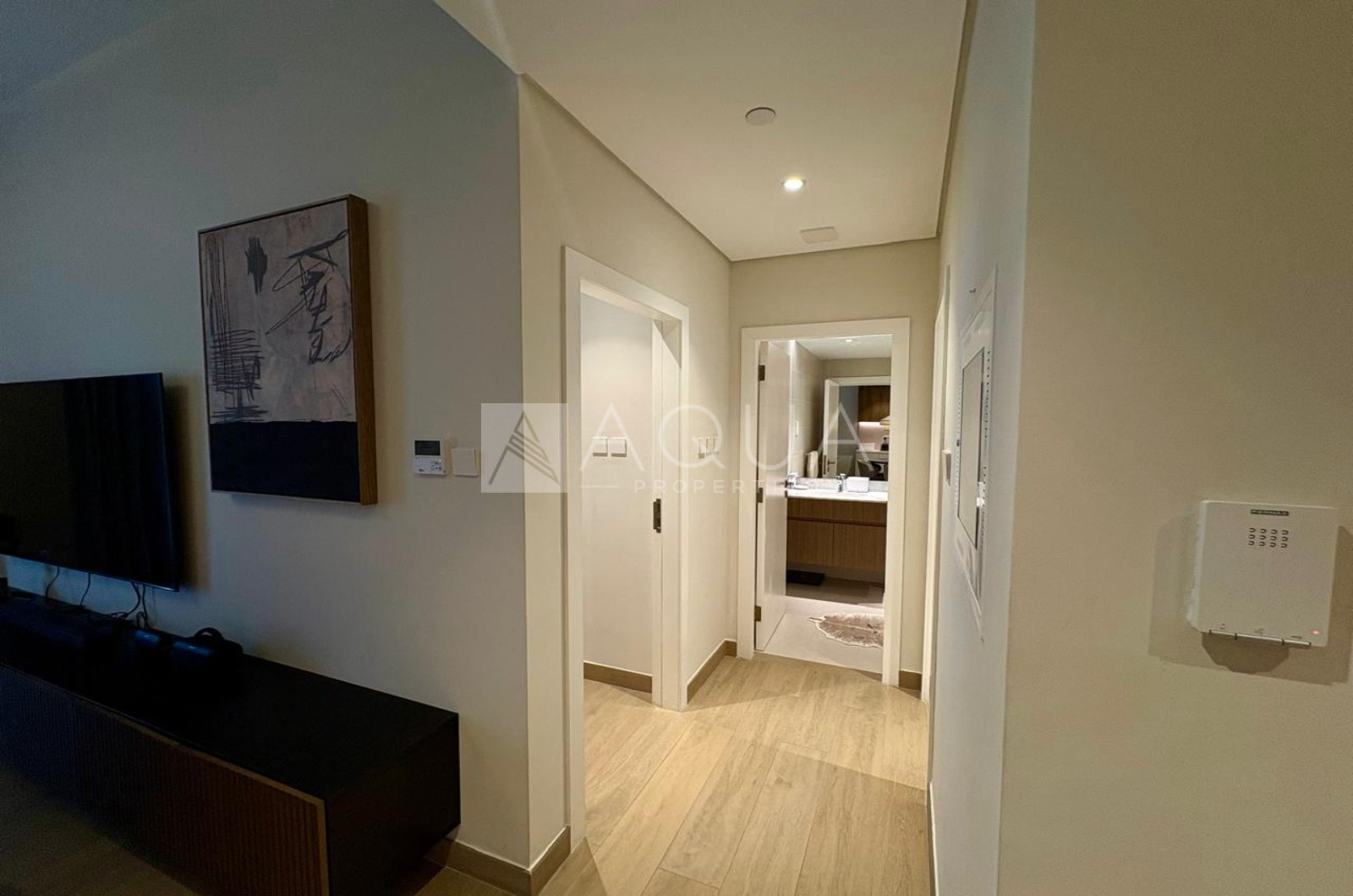 Luxury 1BR with Sea & City Skyline Views