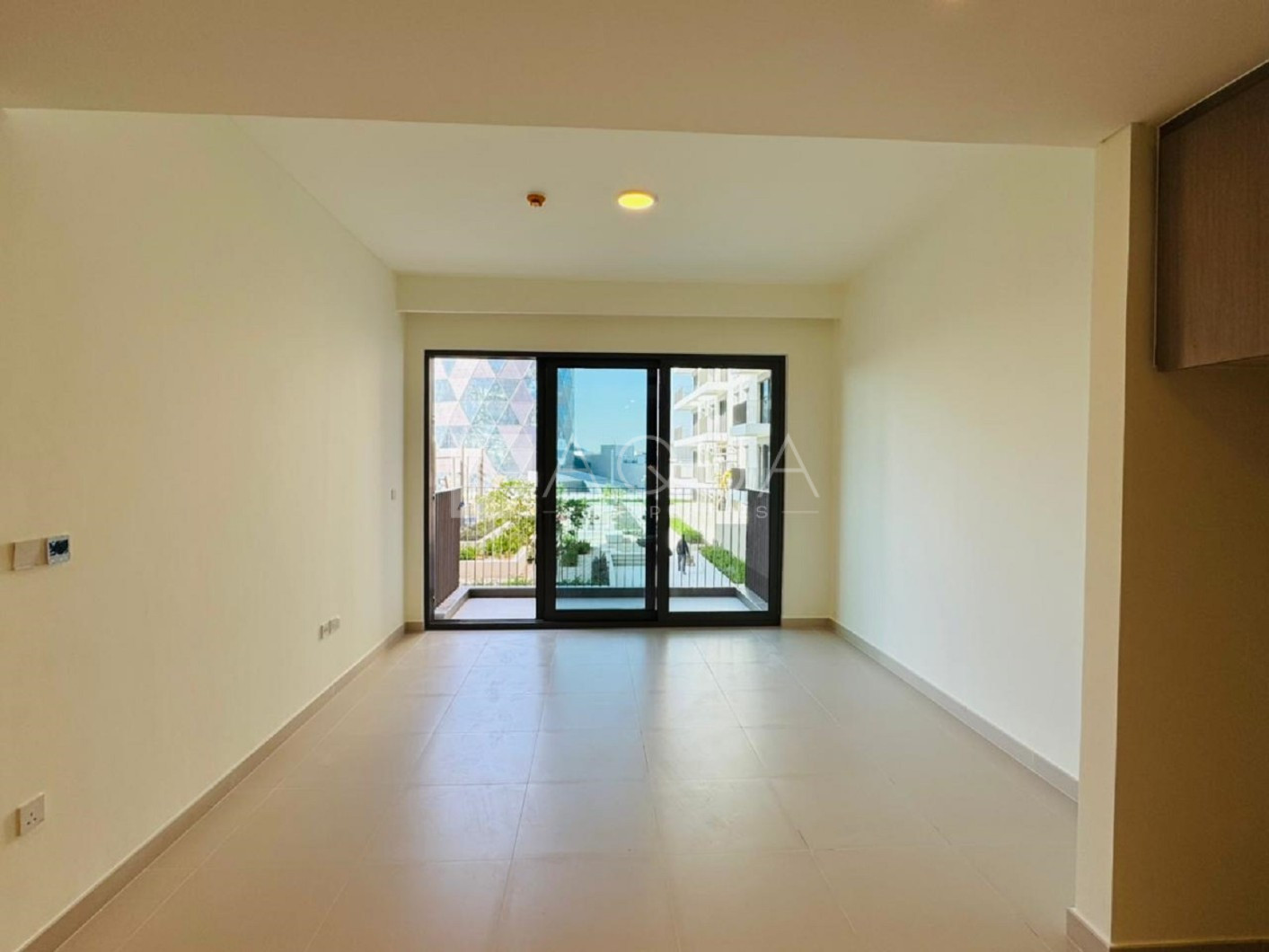 1 Bedroom | Community View | Low Floor