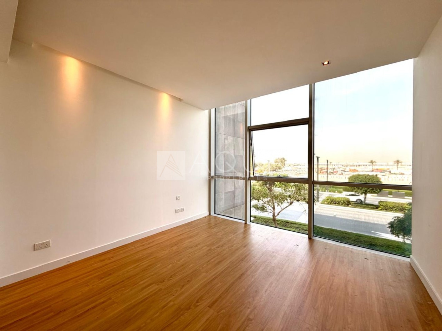 Rare Large 1BR | Private Terrace | Ready to Move