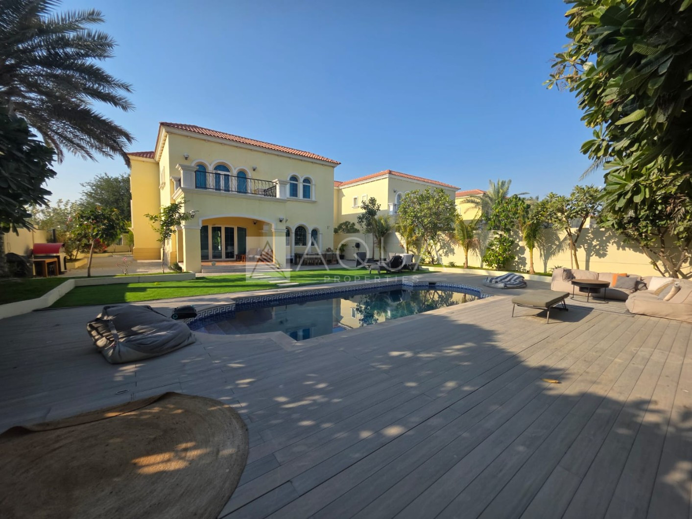 Upgraded Private 4 Bed | Park Facing  