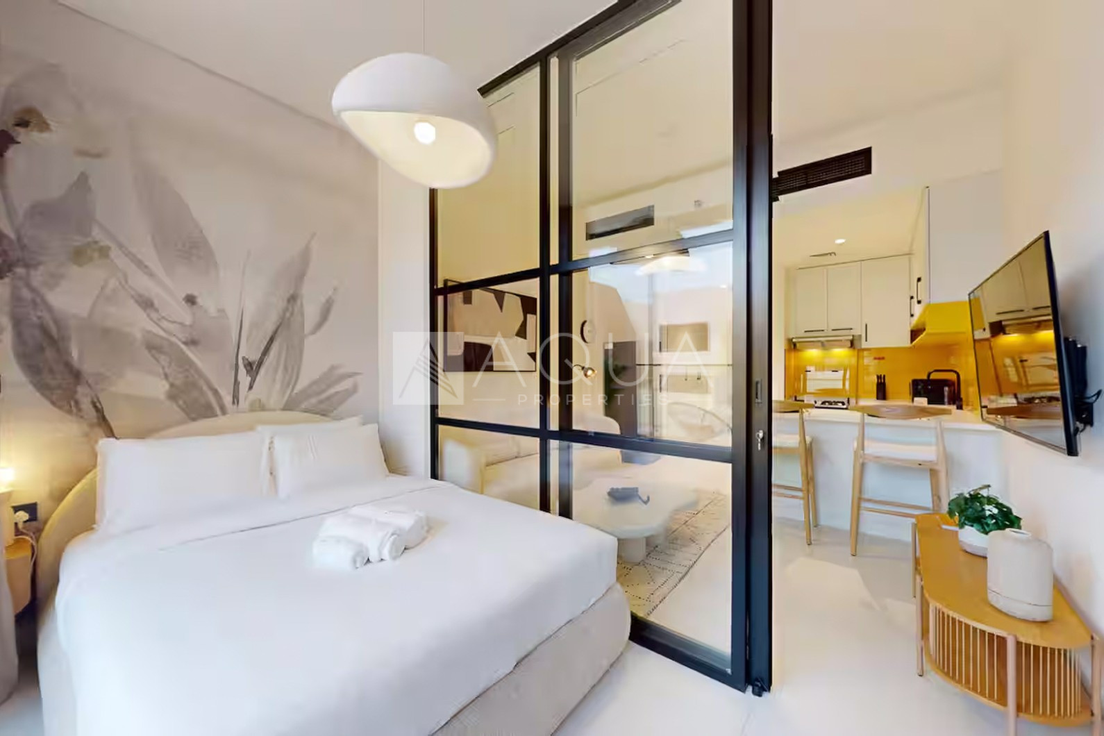 Cozy Studio | Fully Furnished l Upgraded