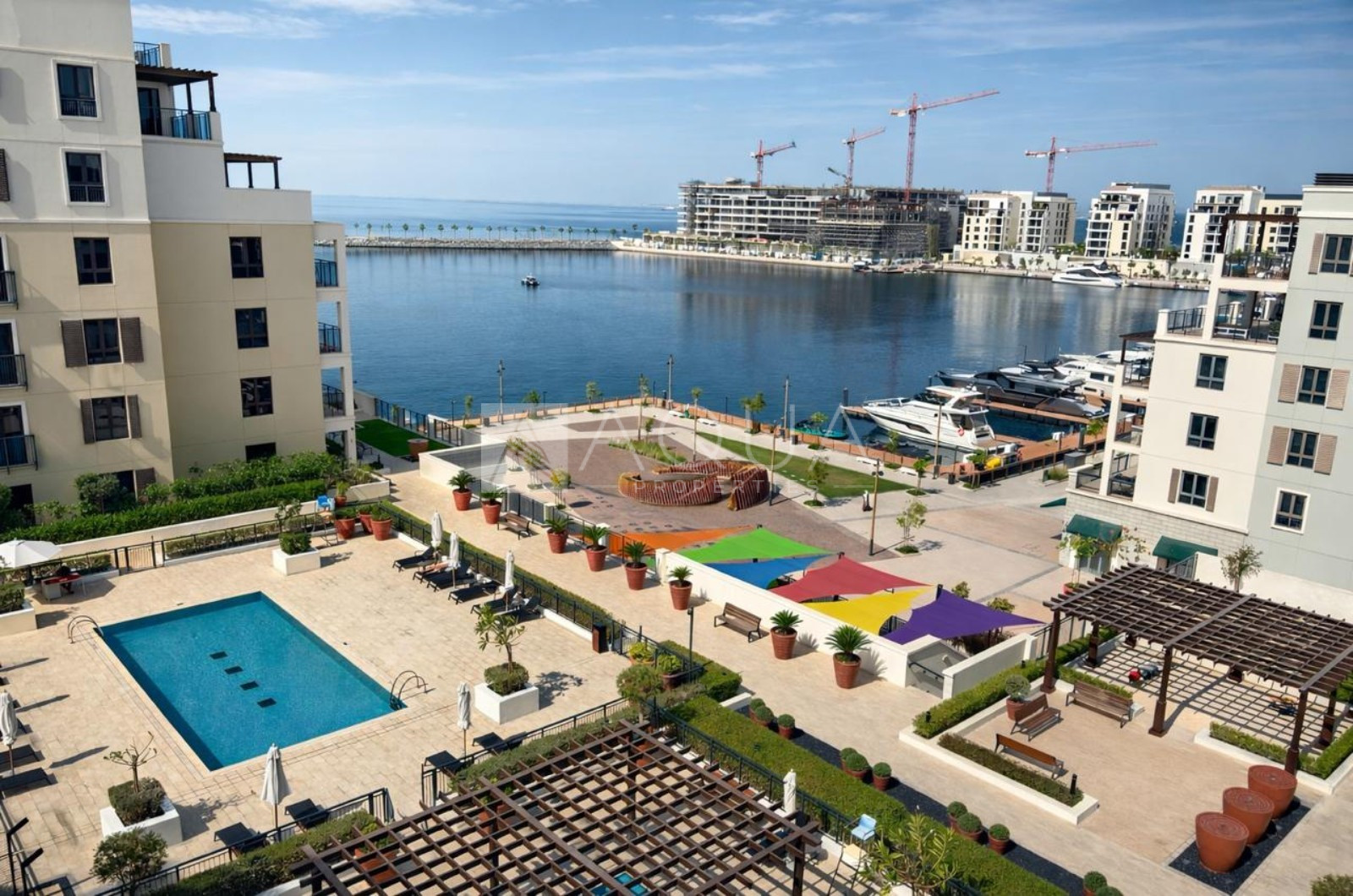 Sea View 2 BR Apartment in Port de La Mer 