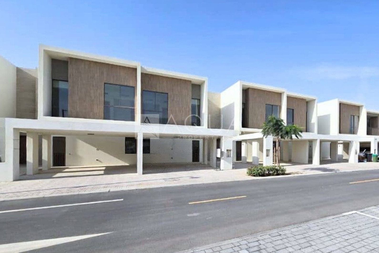 FAMILY BEST | READY TO MOVE  | HUGE LAYOUT