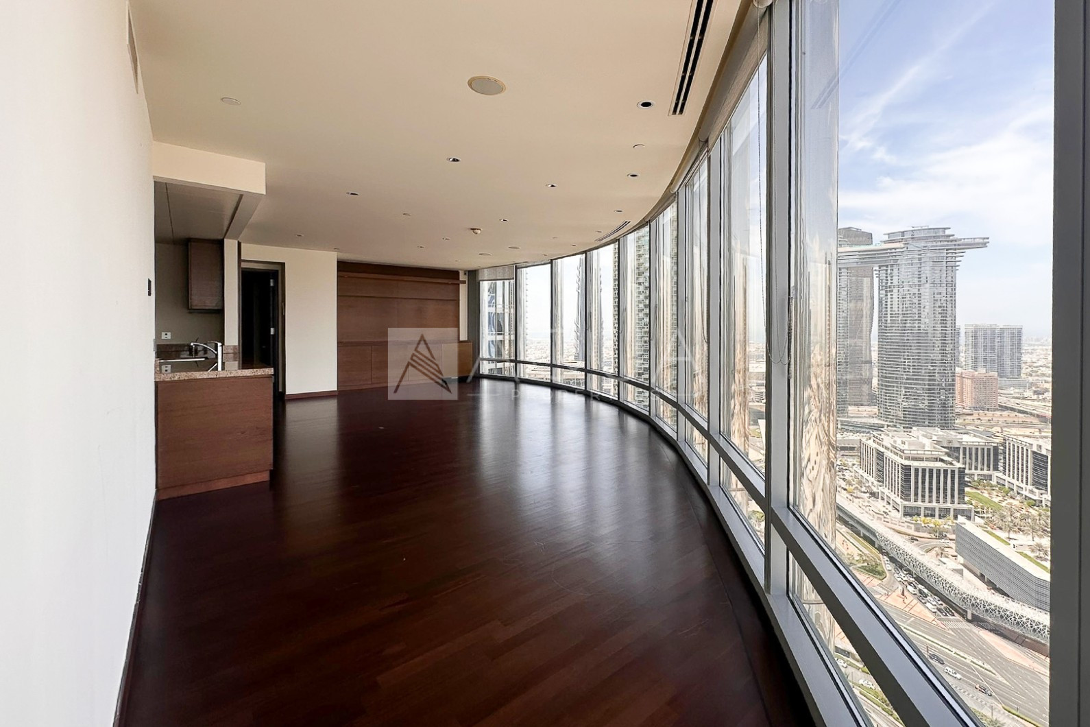 Panoramic City View | Luxury Living | Vacant