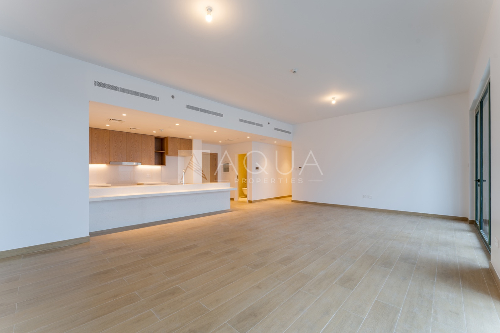 Stunning Sunsets | Maids Room | Huge Master