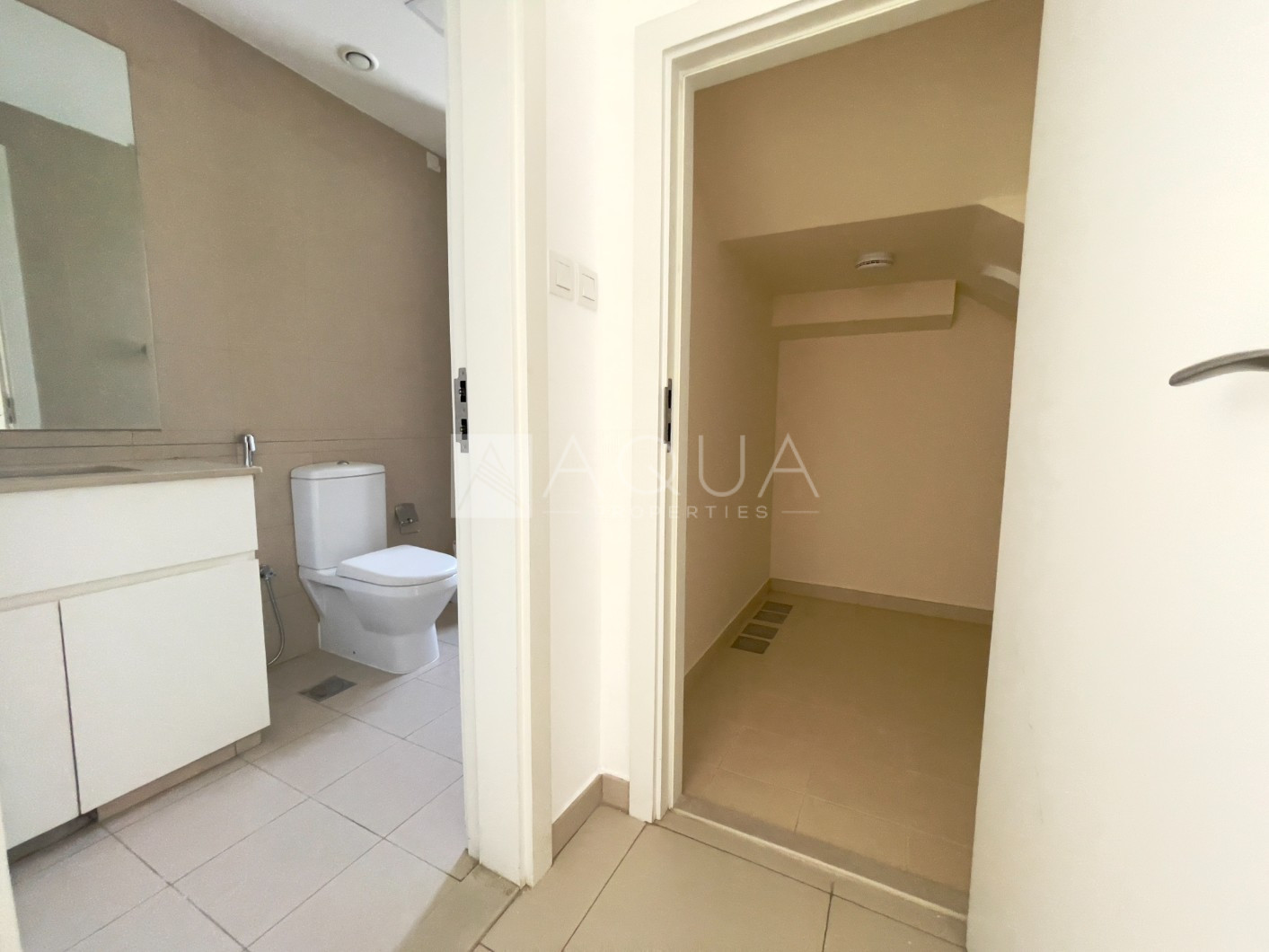 Vacant | Greenbelt | Large Plot | 4 Bedroom