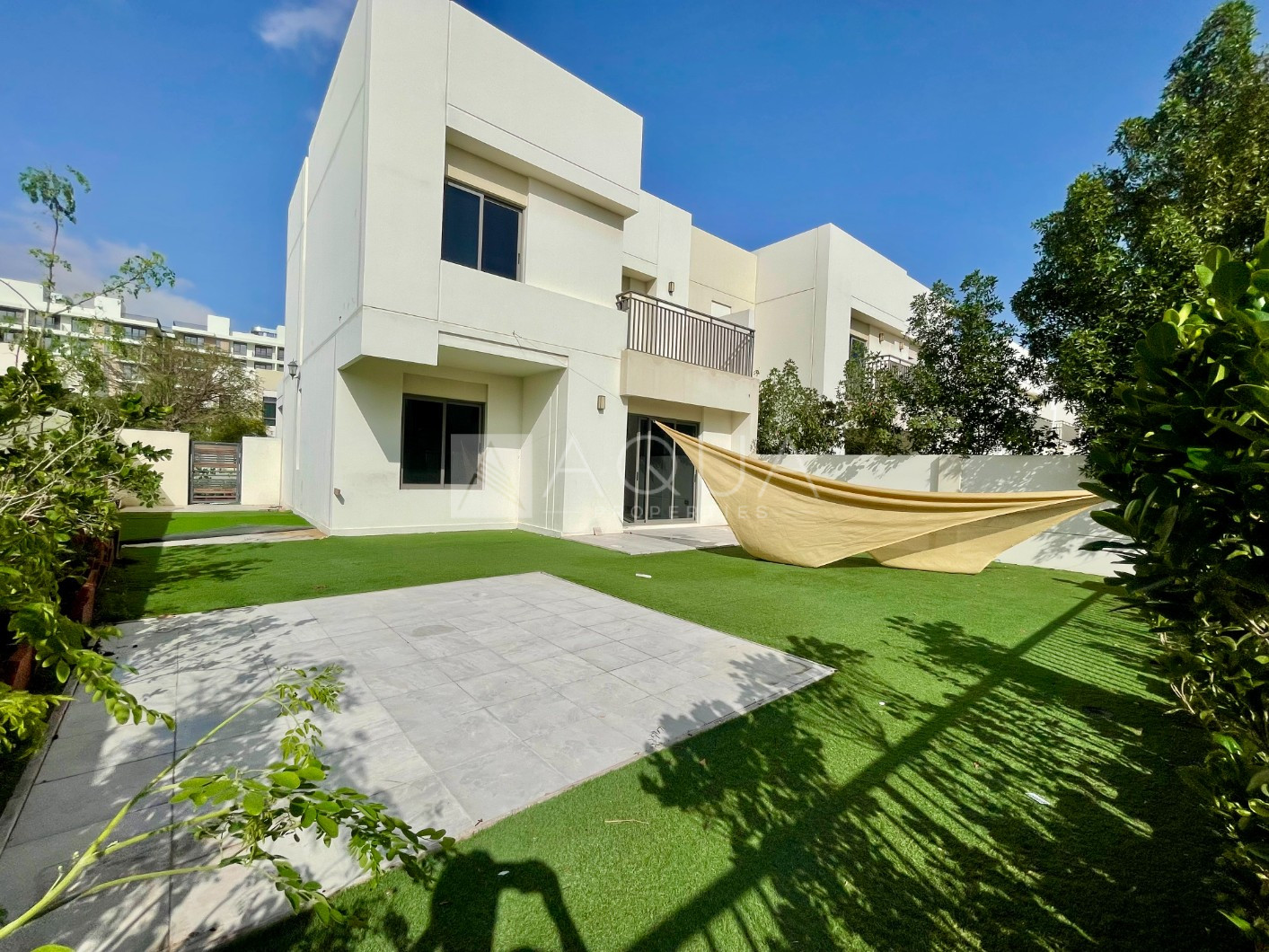 Vacant | Greenbelt | Large Plot | 4 Bedroom