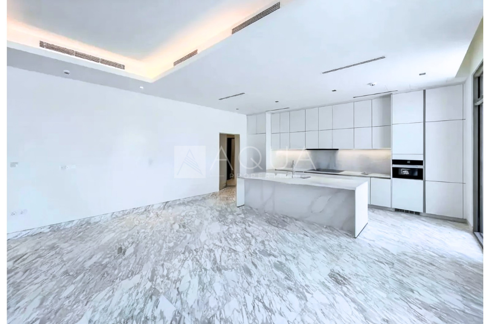  Direct Crystal Lagoon & Beach | 6 Bed Villa