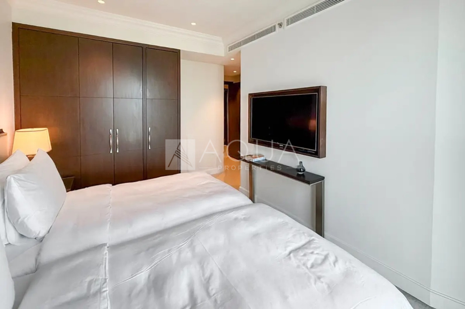 Burj View | Dubai Mall Access | Corner Unit   