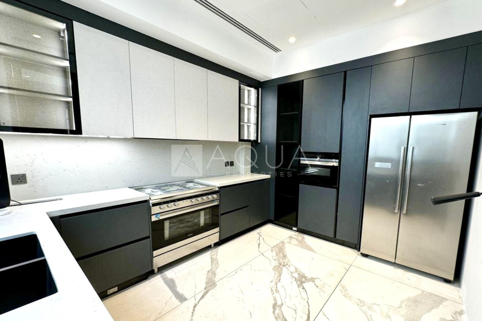 Vastu Unit | Single Row | Private Pool