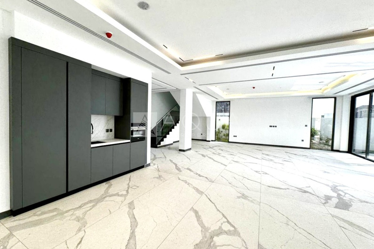 Vastu Unit | Single Row | Private Pool