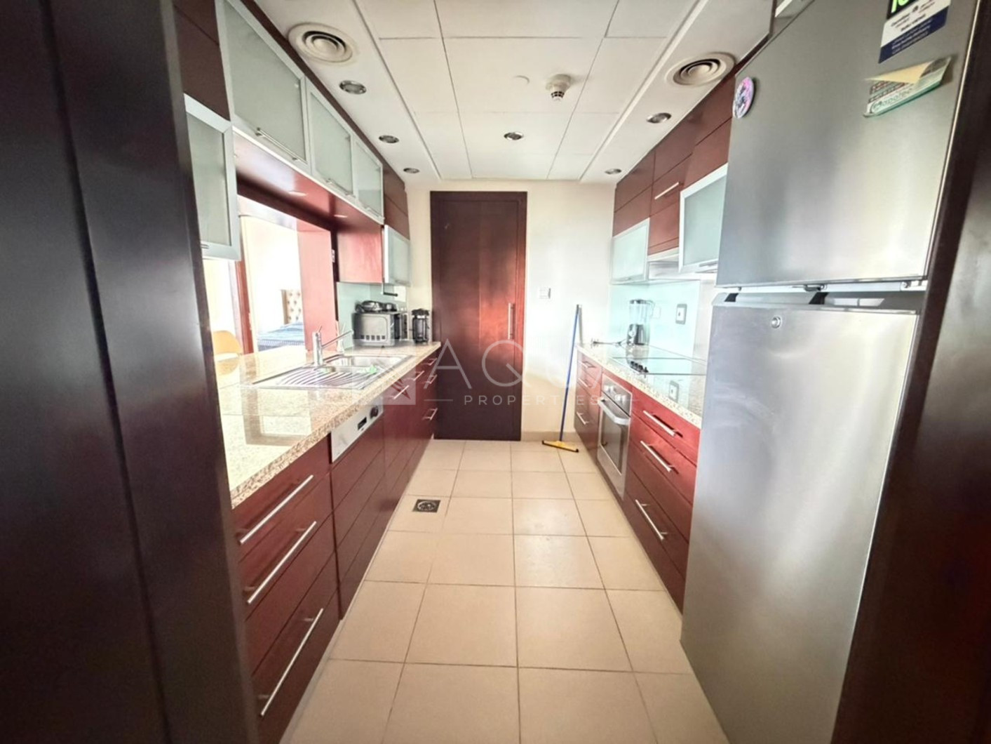 Vacant | Furnished | Sky line View | Close to mall