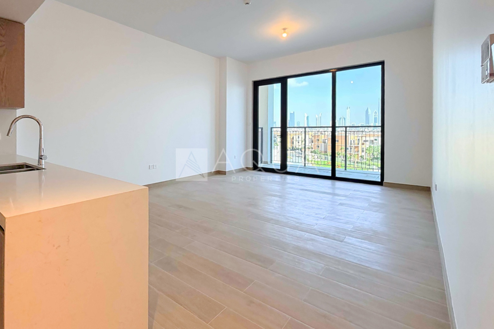 Stunning Skyline Views | Resident's Beach