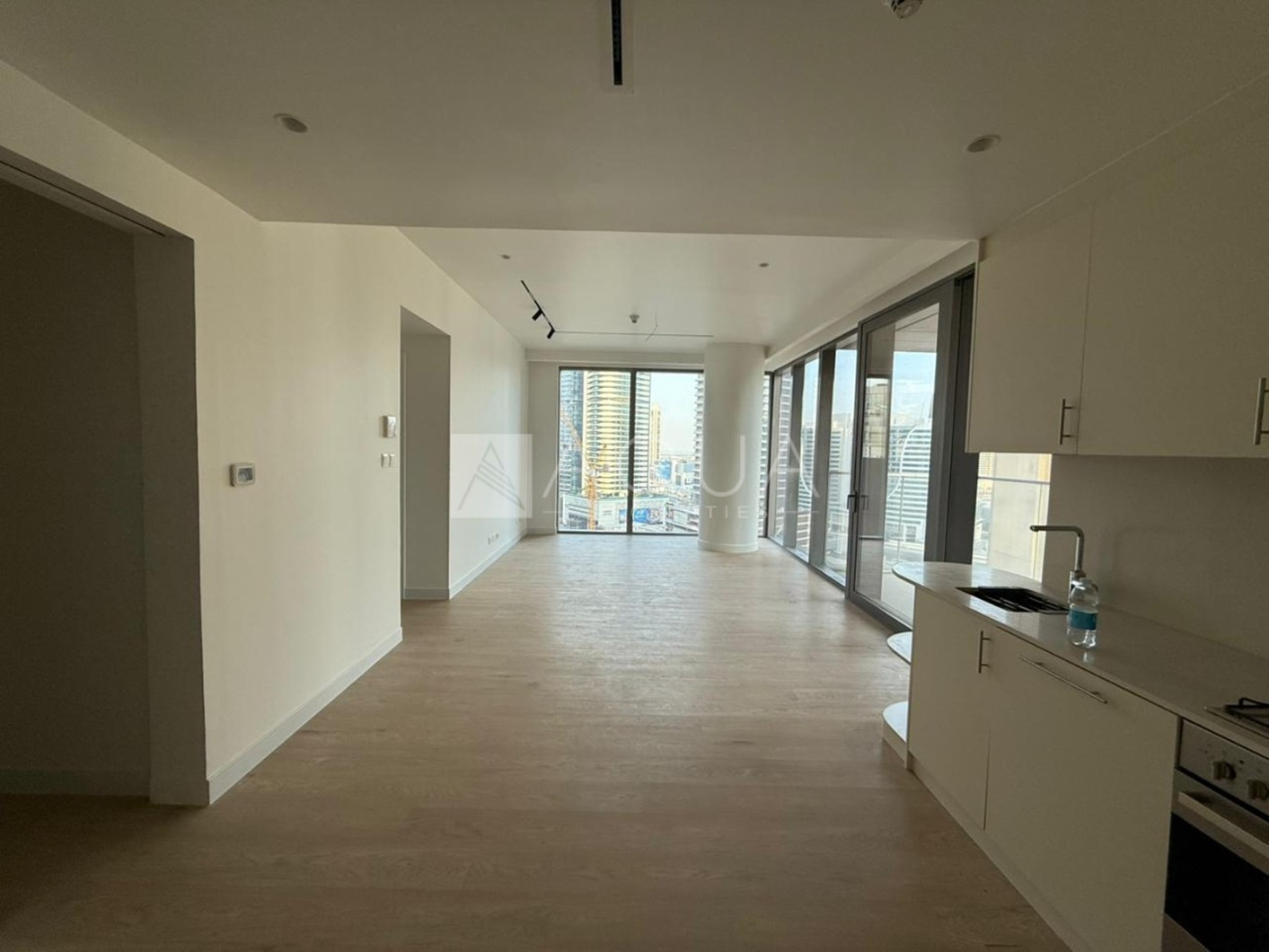 Direct Dubai Mall Access | Landlord will Furnish