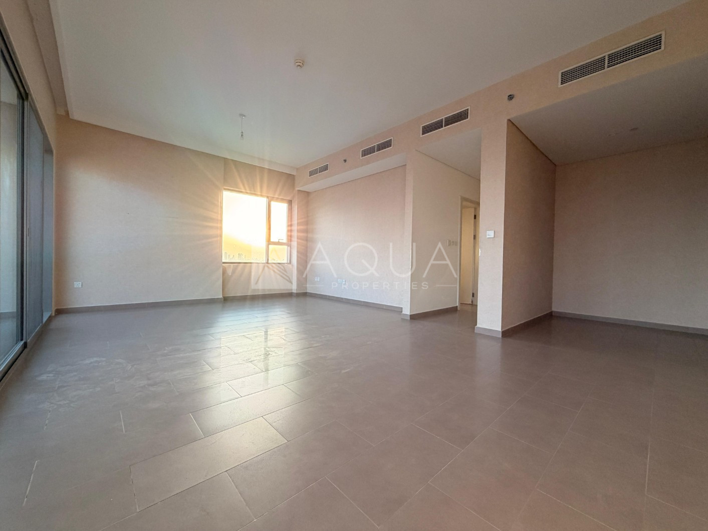 High Floor | Closed Kitchen | Unfurnished
