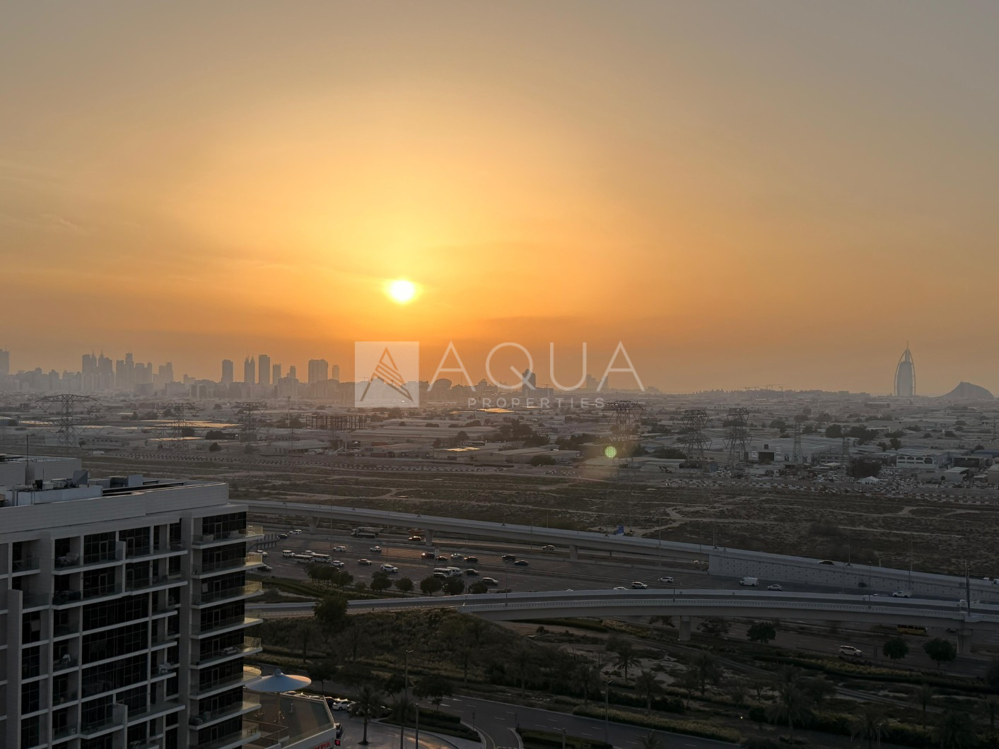 High Floor | Closed Kitchen | Unfurnished