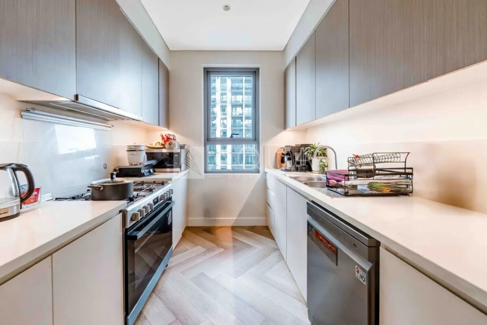 Upgraded | 3 Beds + Maid’s | Vacant on Transfer