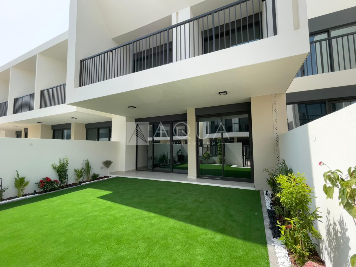 Vacant  | Single row | Great Location | Call Now