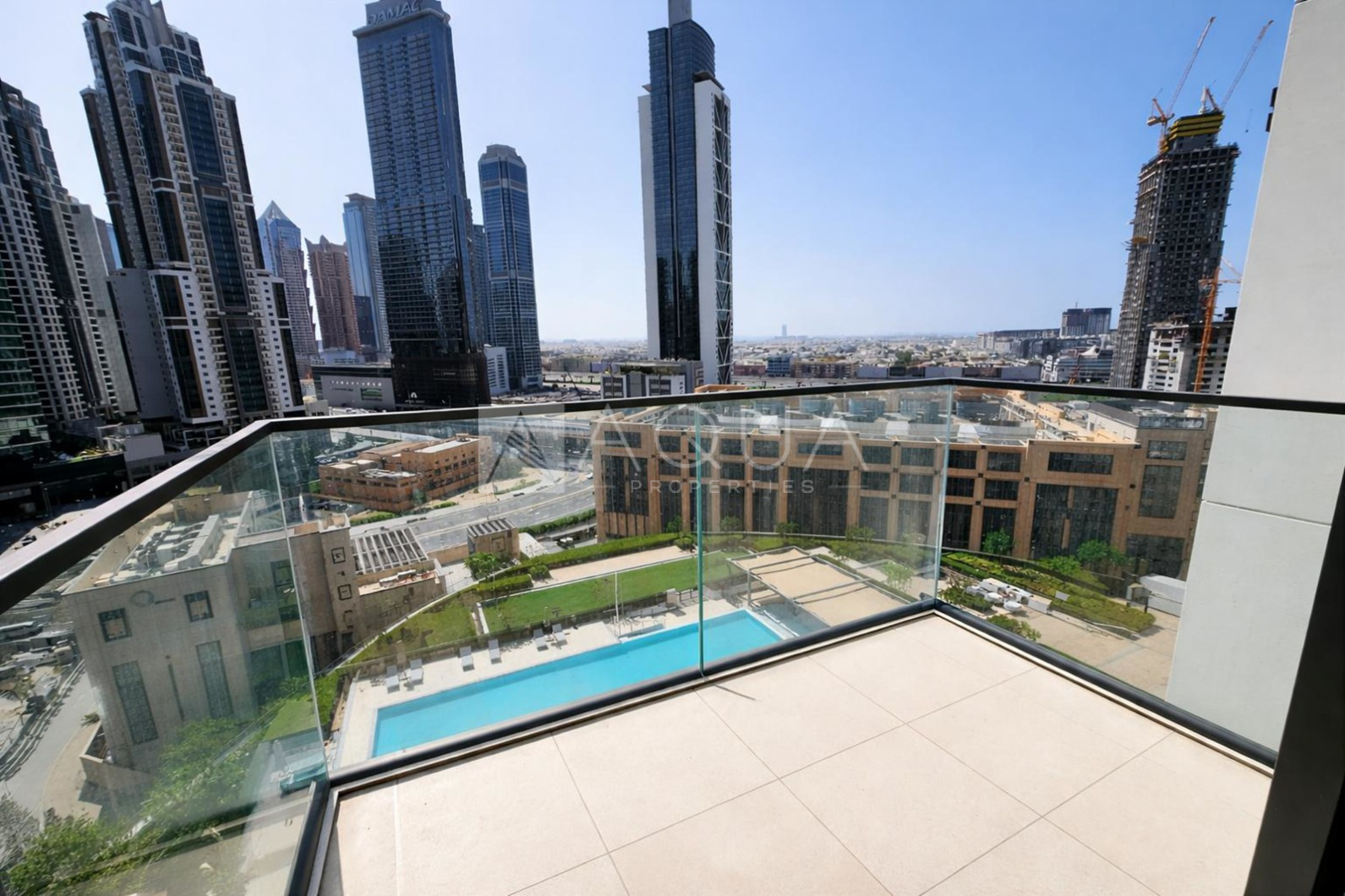 Near Metro | Boulevard Access | Near Dubai Mall