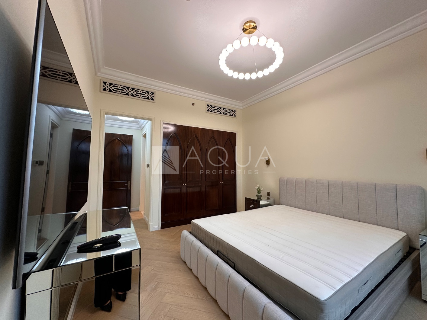 Newly Renovated | Vacant | Next to Dubai Mall