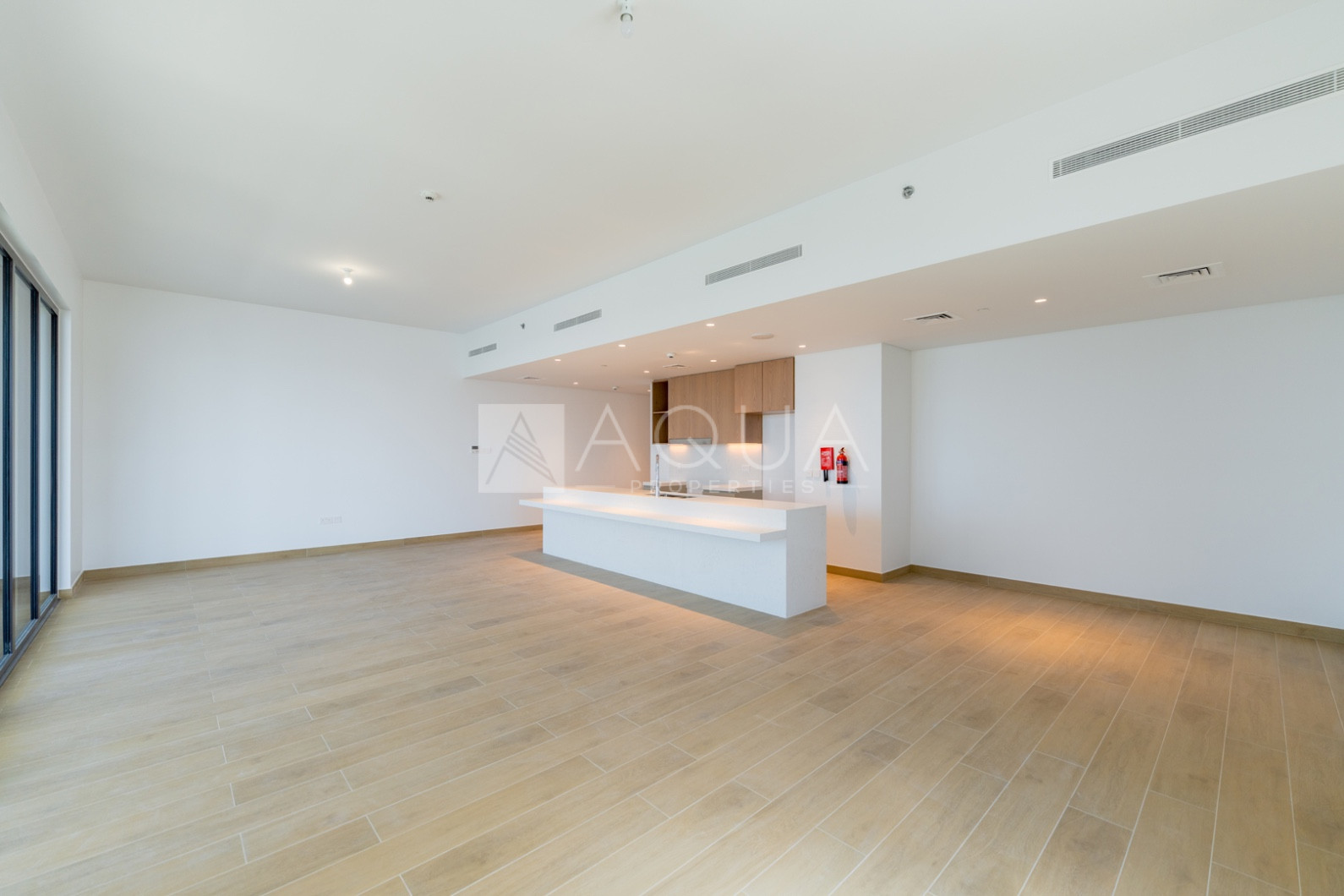 Best Skyline + Sea Views | Huge 2,000 sqft Layout