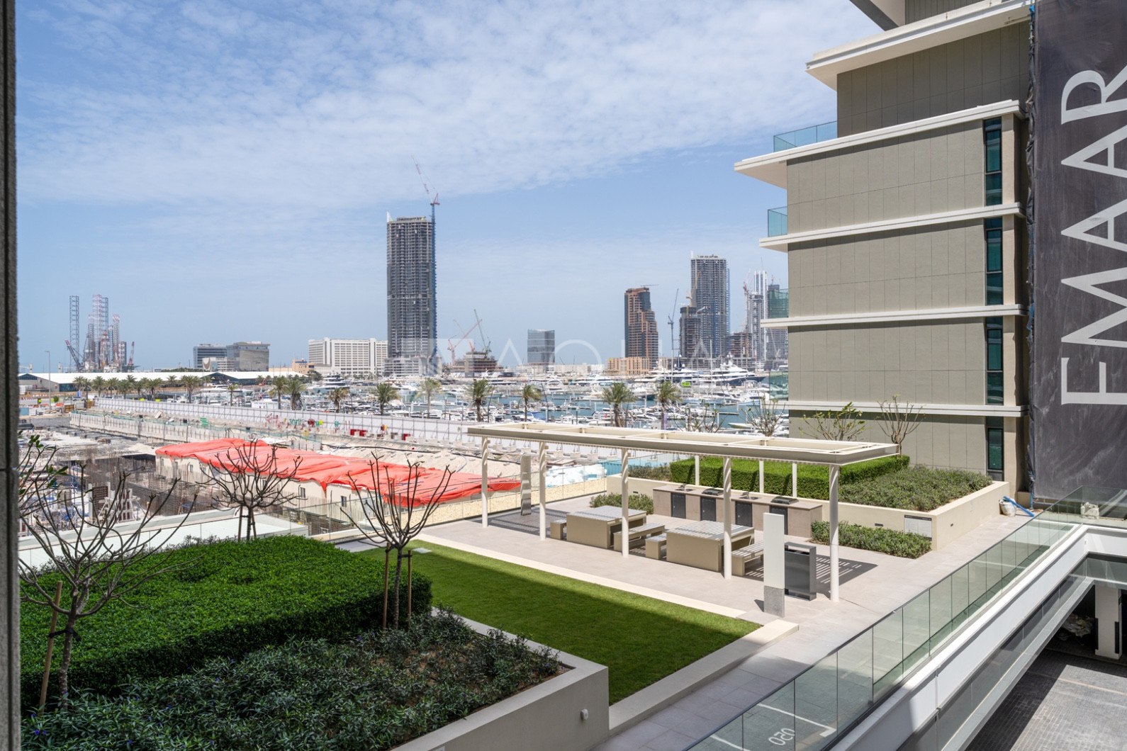 Marina View | Low floor | Panoramic Windows 