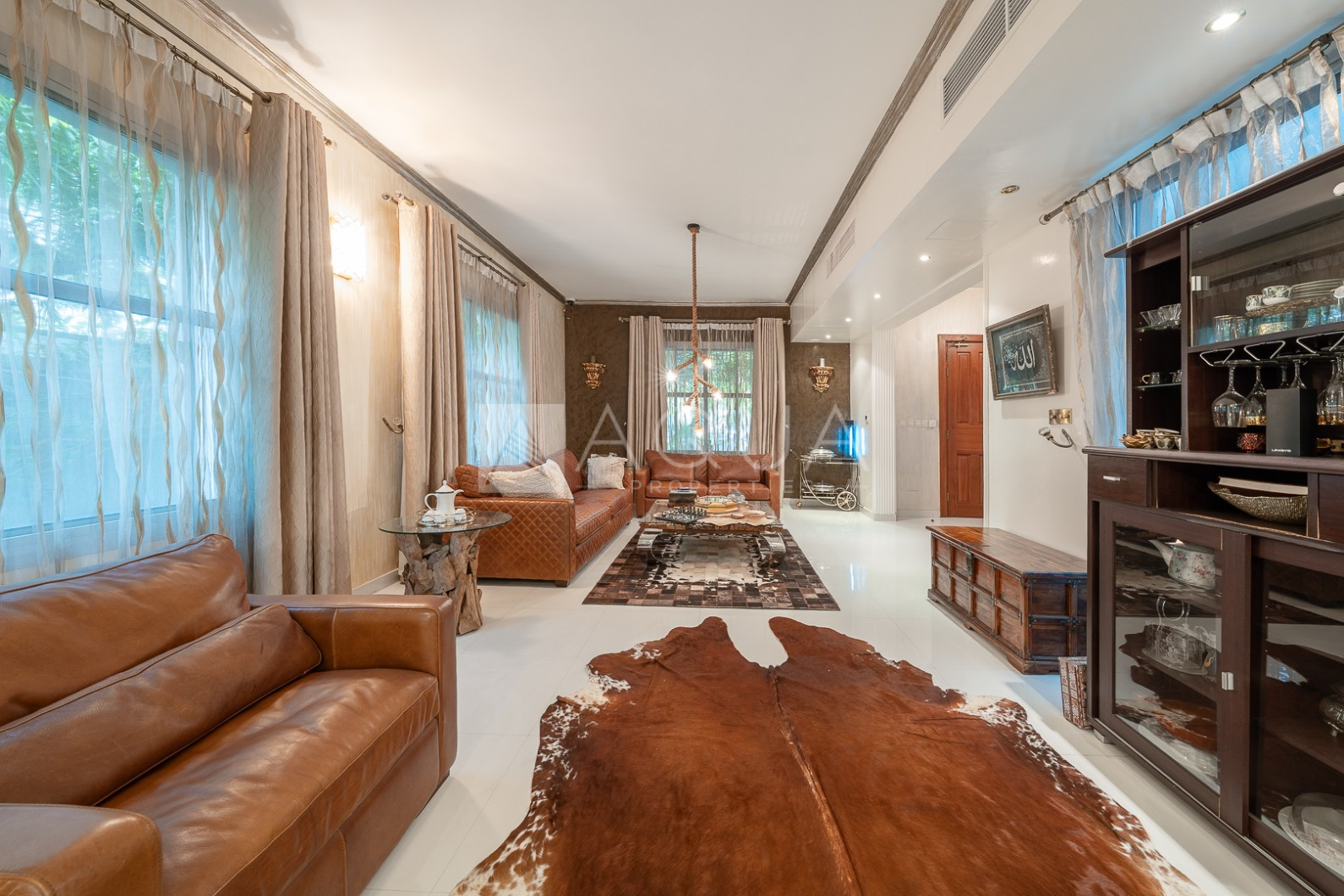 UPGRADED | PRIVATE POOL | 3 + MAID + DRIVER