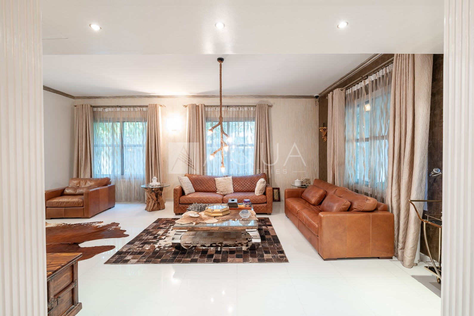 UPGRADED | PRIVATE POOL | 3 + MAID + DRIVER