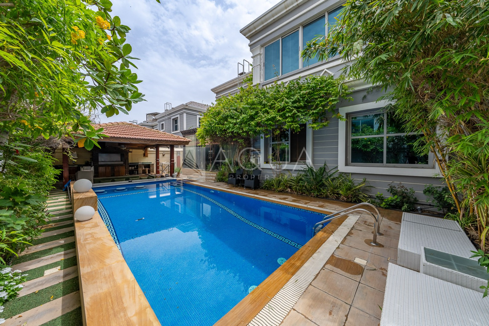 UPGRADED | PRIVATE POOL | 3 + MAID + DRIVER