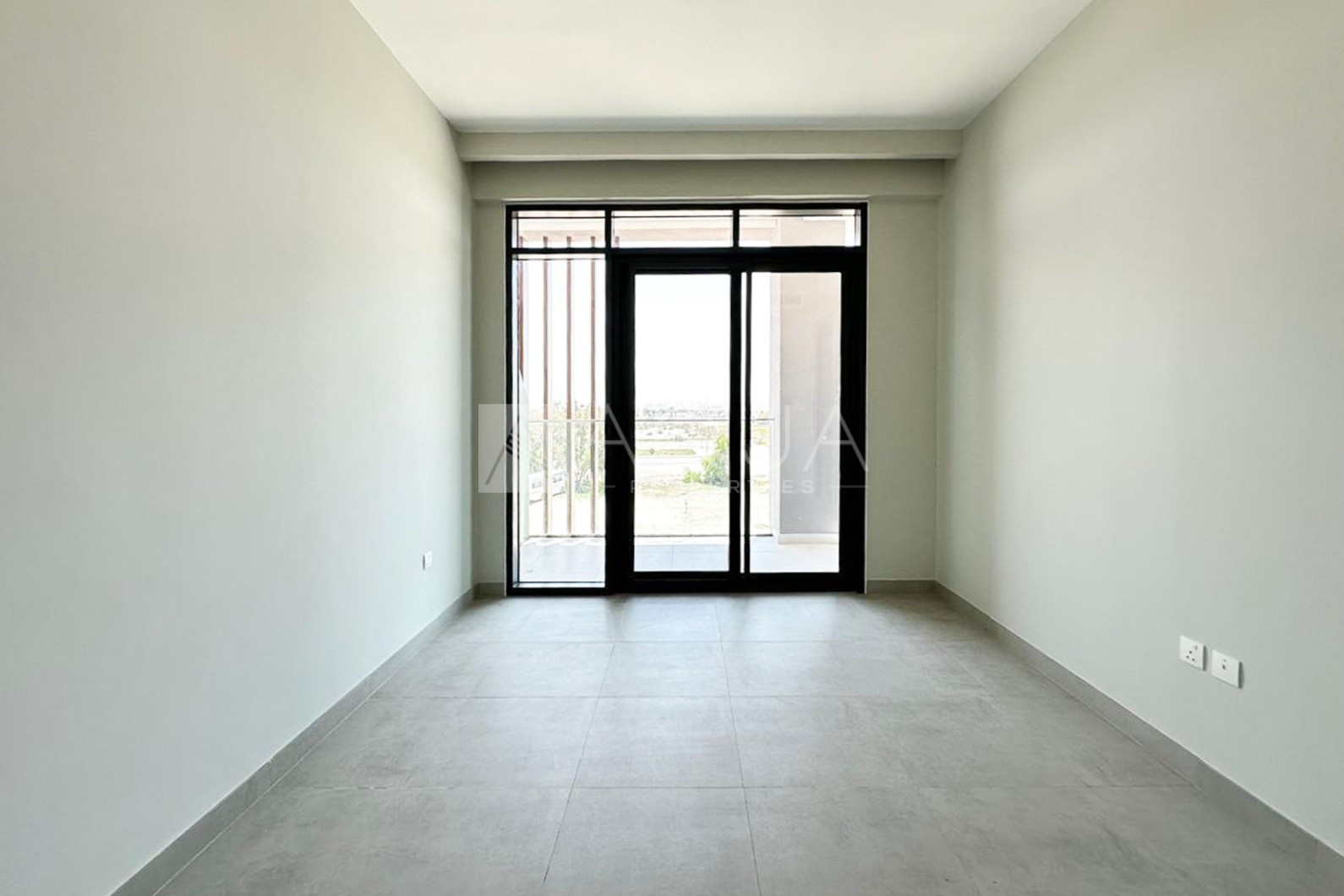 Vacant | Unfurnished | Chiller Free