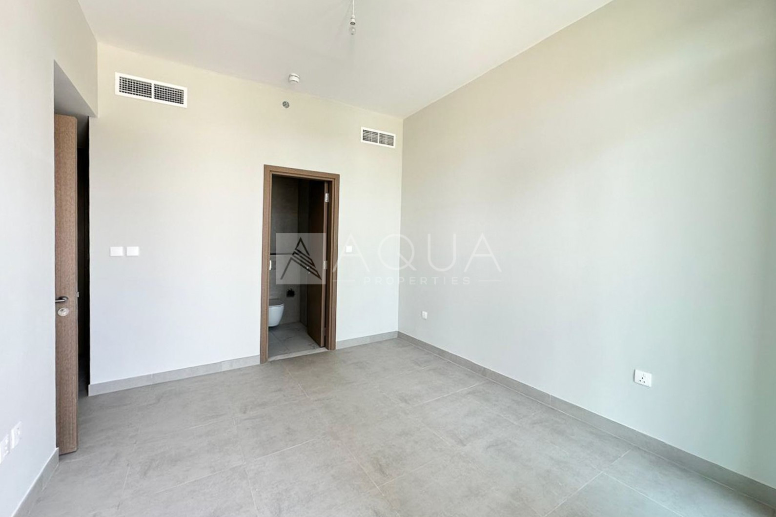 Vacant | Unfurnished | Chiller Free