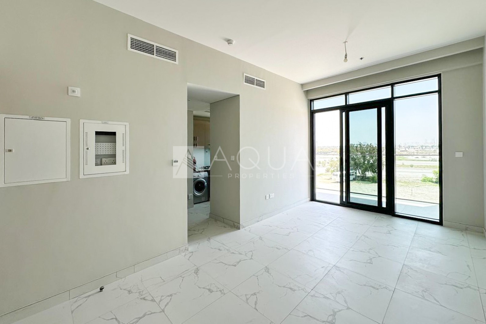 Vacant | Unfurnished | Chiller Free