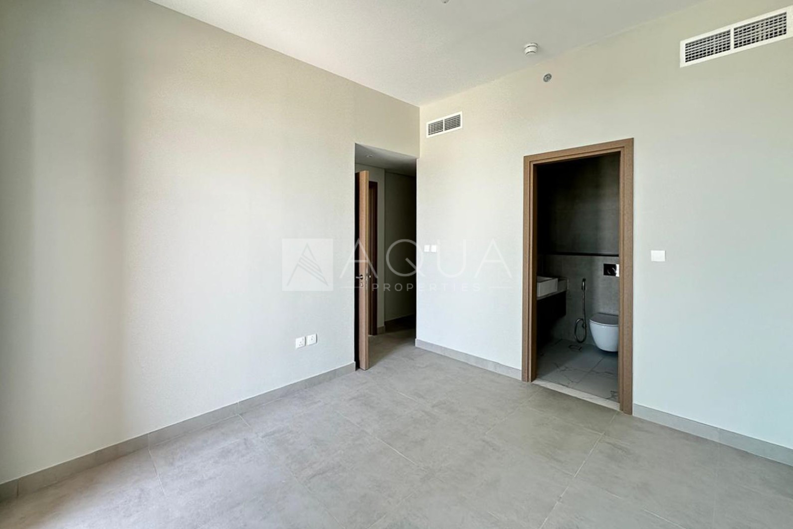 Vacant | Unfurnished | Chiller Free