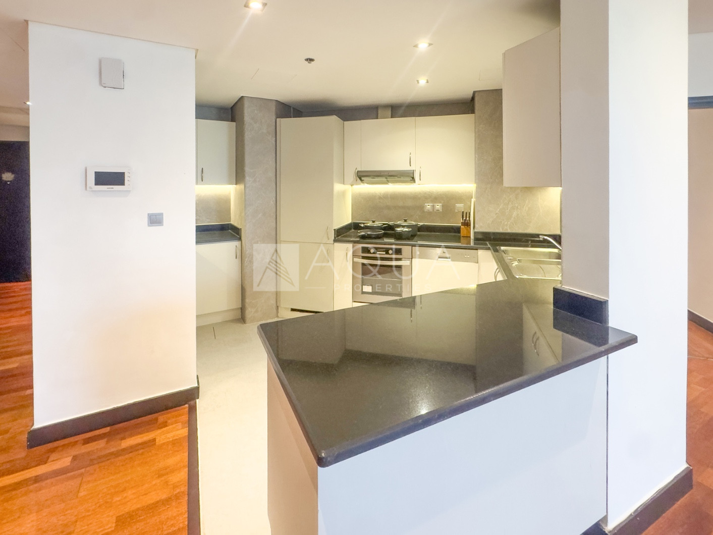 Sea View Anantara | Vacant Furnished