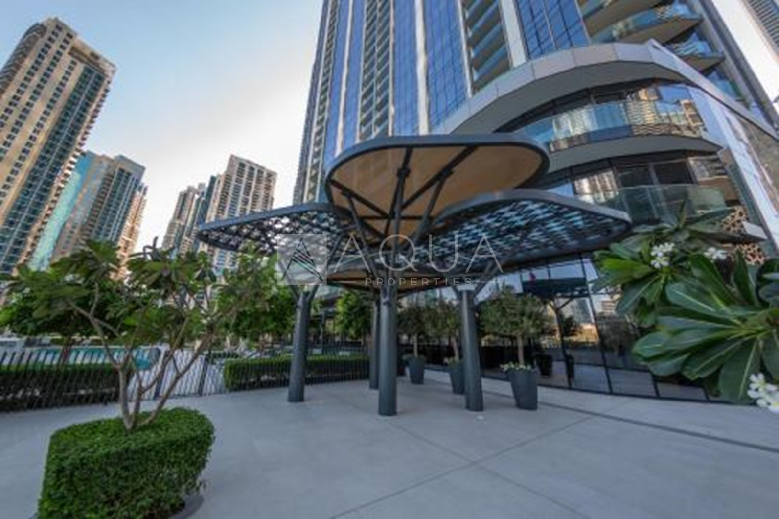 Hgh floor  | Bright and Spacious Layout