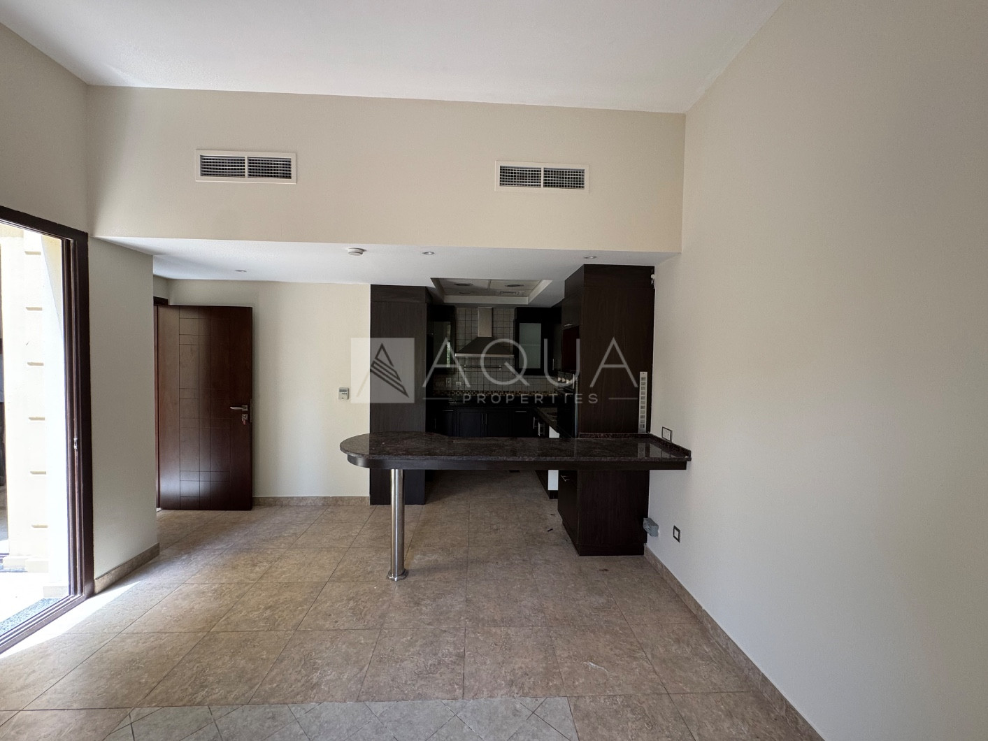 SINGLE ROW | 4 + MAID | HUGE PLOT | READY