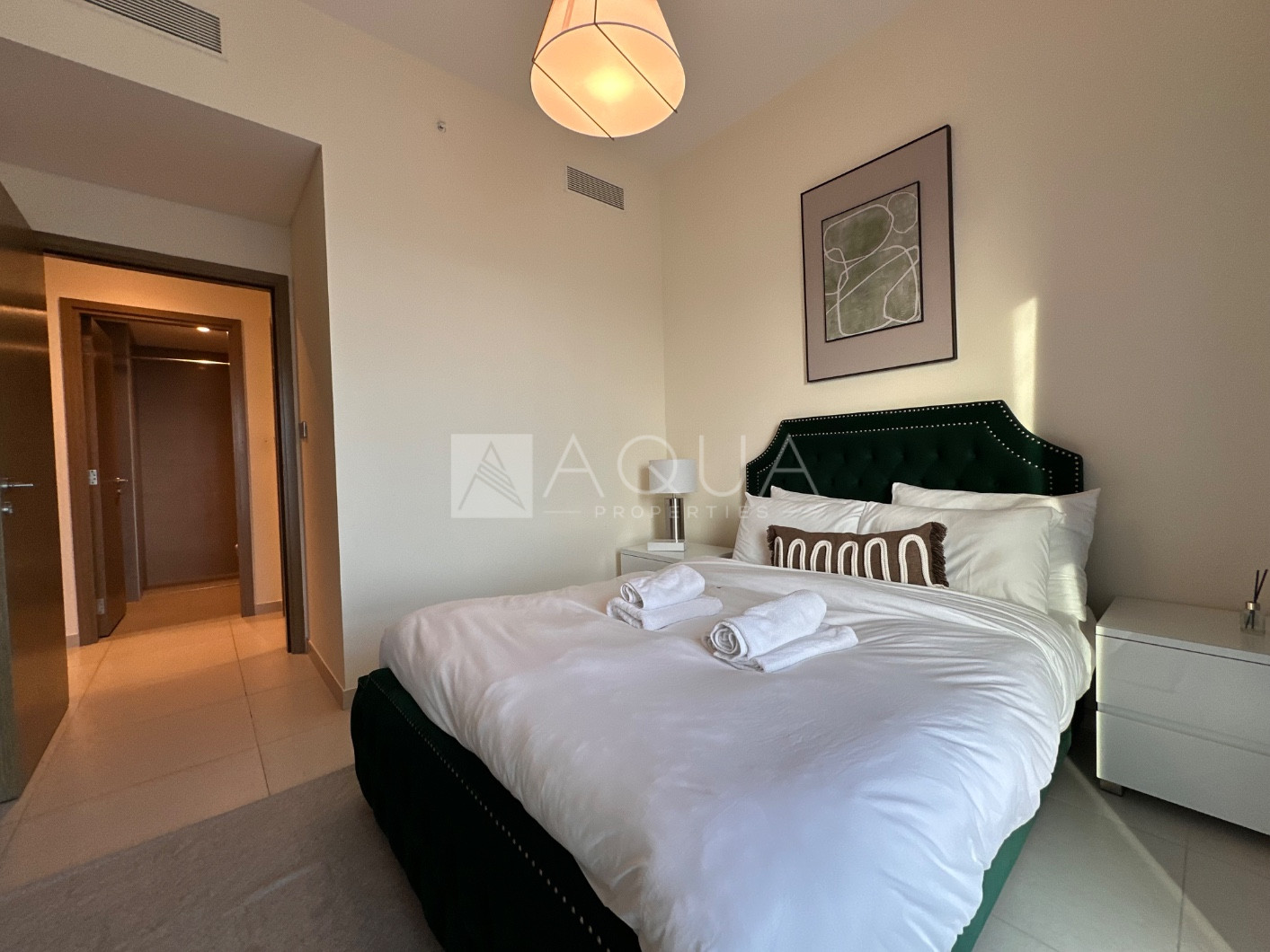 Burj Khalifa & Dubai Fountains | High Floor | Vacant