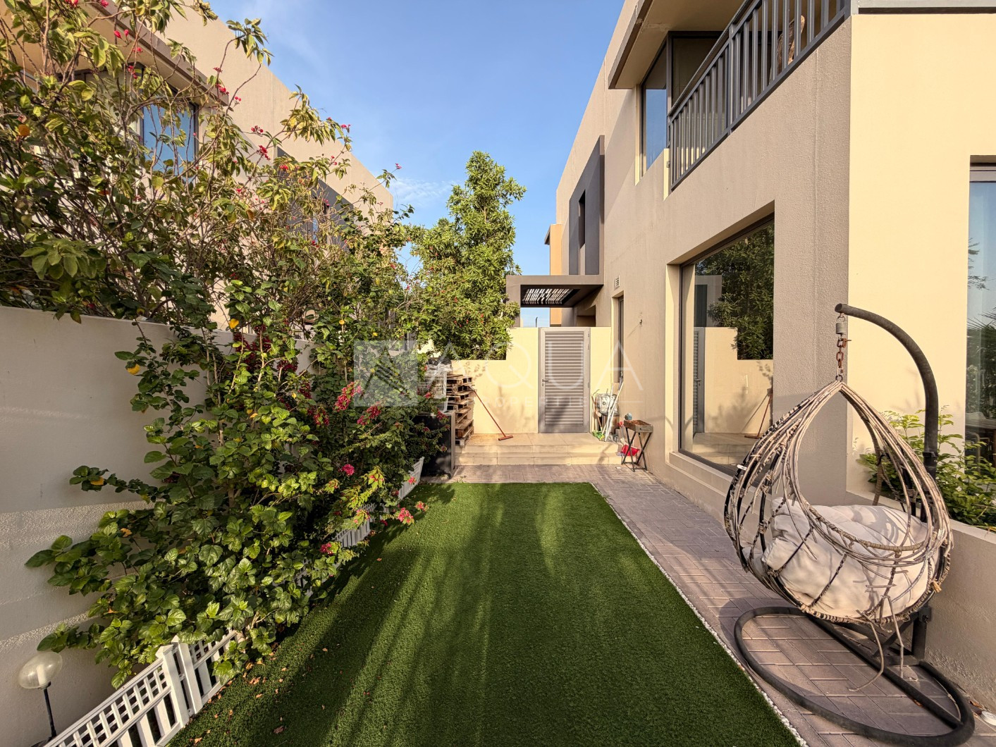 Park Facing | 5 Beds + Maid’s | Furnished | Maple 2