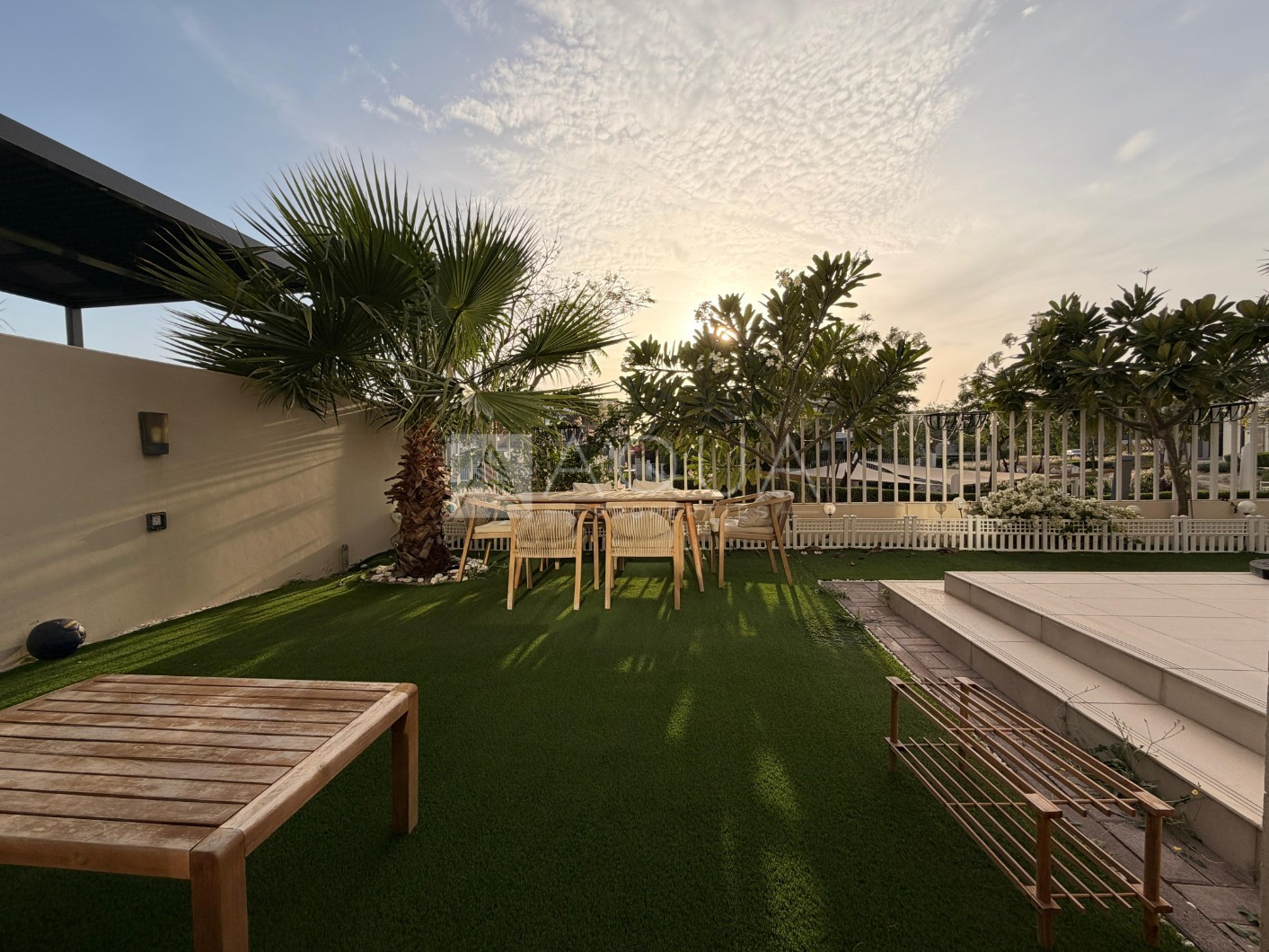 Park Facing | 5 Beds + Maid’s | Furnished | Maple 2