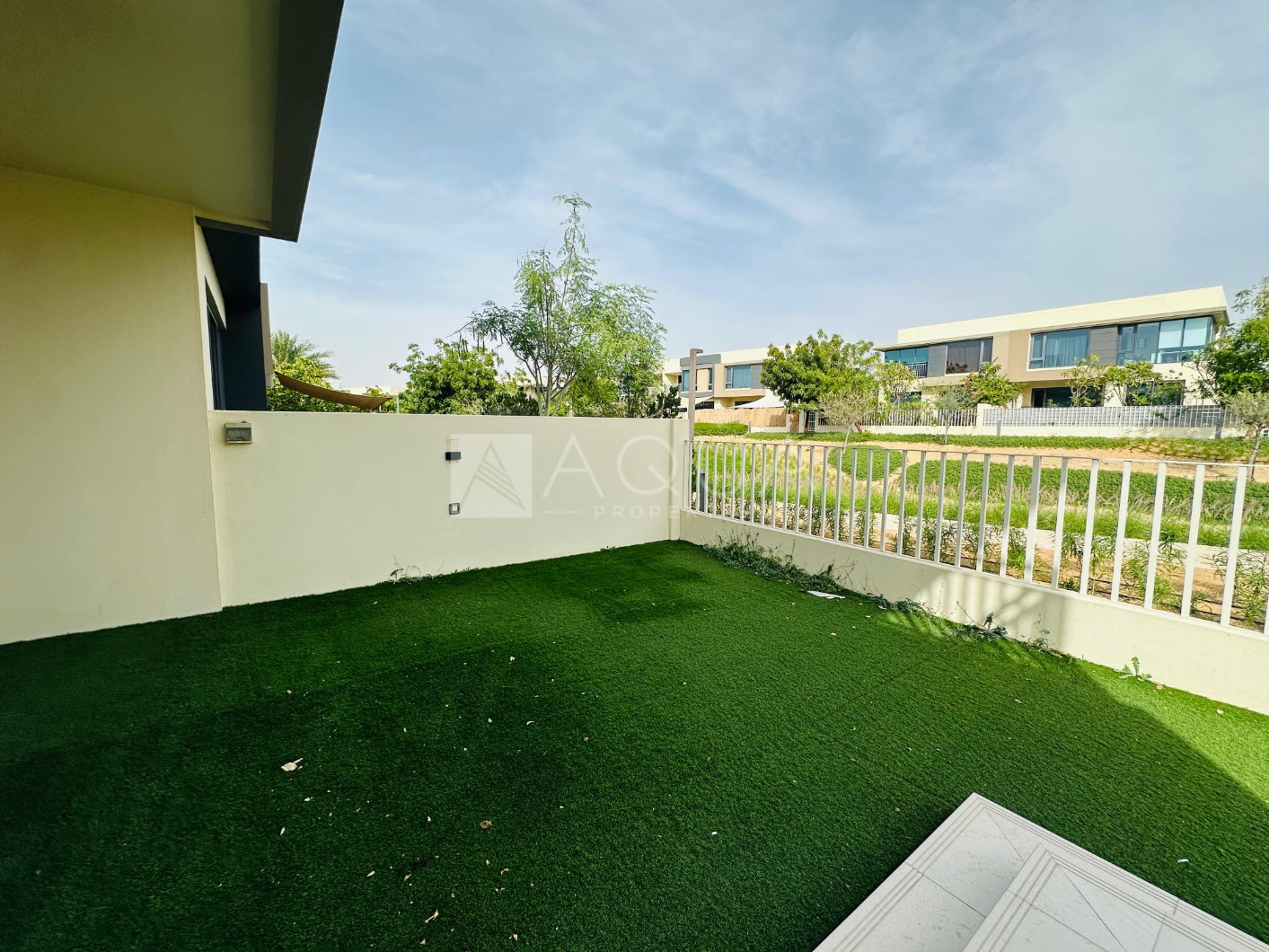 Vacant | 5 Beds + Maid’s | Discounted Rental Price 