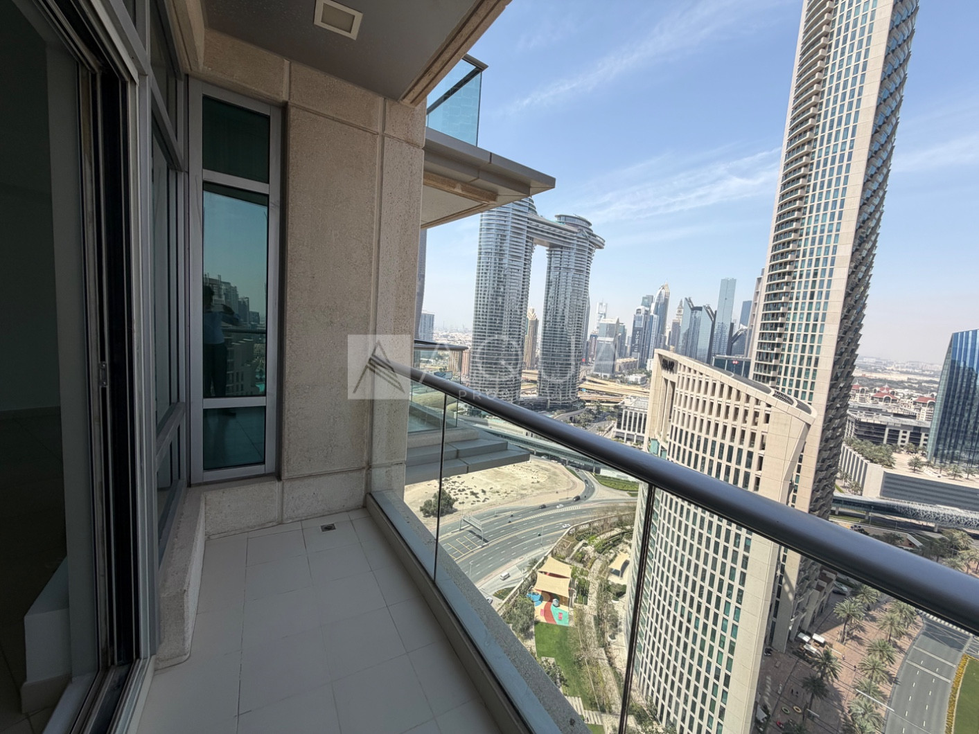 Spacious | Prime Downtown | High Floor | Great Views